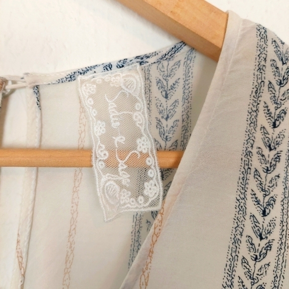 Sadie & Sage Floral Stripe V-Neck Beach BohoTunic - Picture 4 of 7